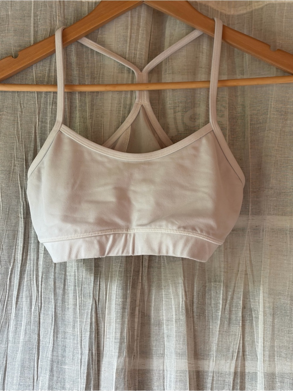 Lululemon Flow Y White Strappy Yoga Sports Bra Size 6